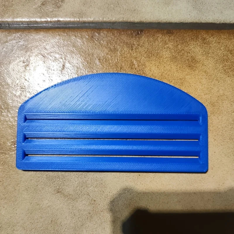 Cat Food Pouch Squeezer Tool